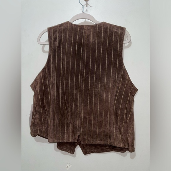 NWT Vintage Wilson Leather Vest - Picture 5 of 10